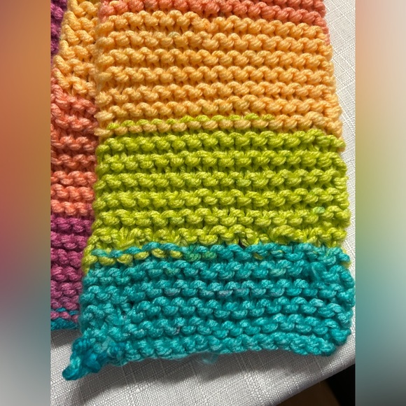 HandKnit Scarf 🧣 - Picture 5 of 6
